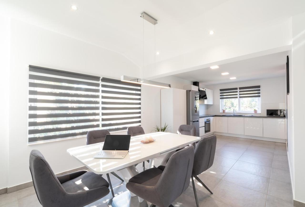 פריזבה The Plaza Apartment מראה חיצוני תמונה